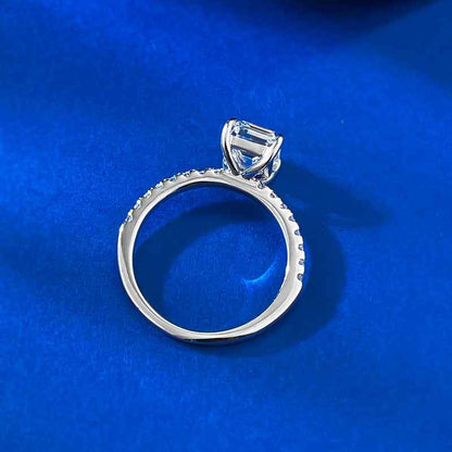 Princess Cut Diamond Ring