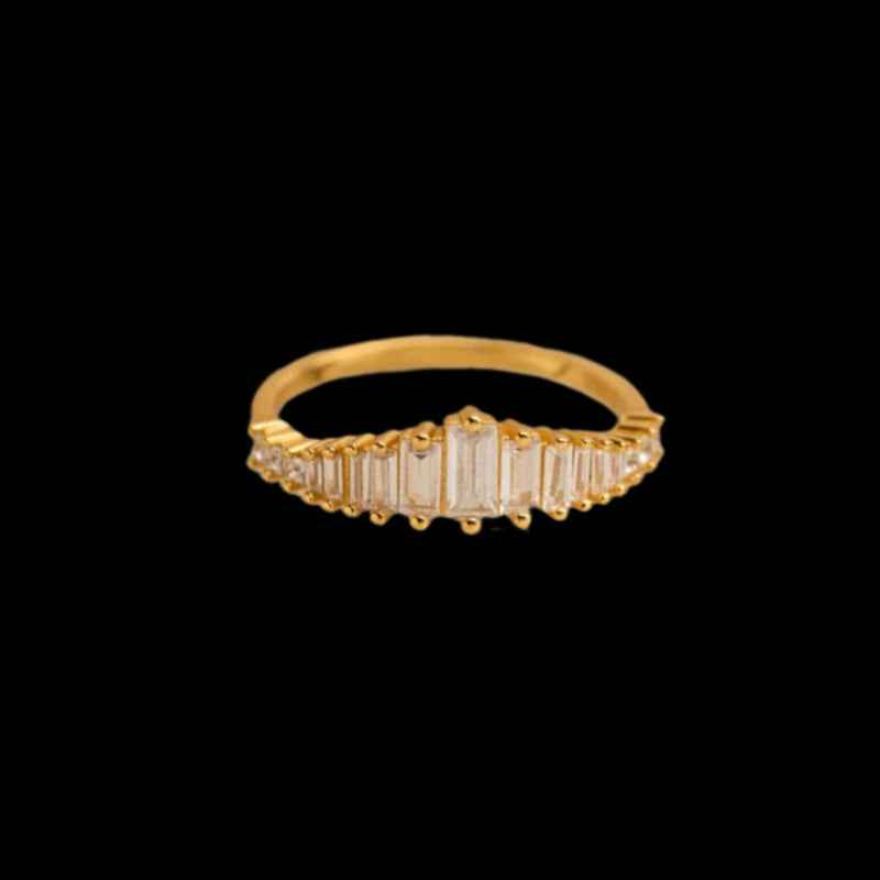 Pyramid Diamond Ring